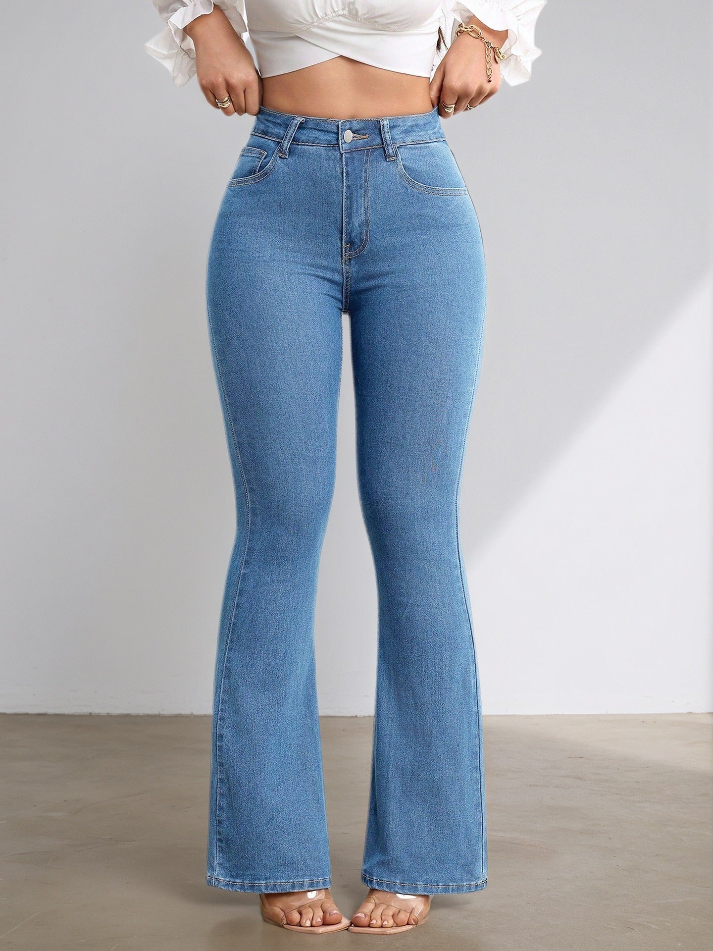 Women's Wild Stretch High Waist Flared Jeans